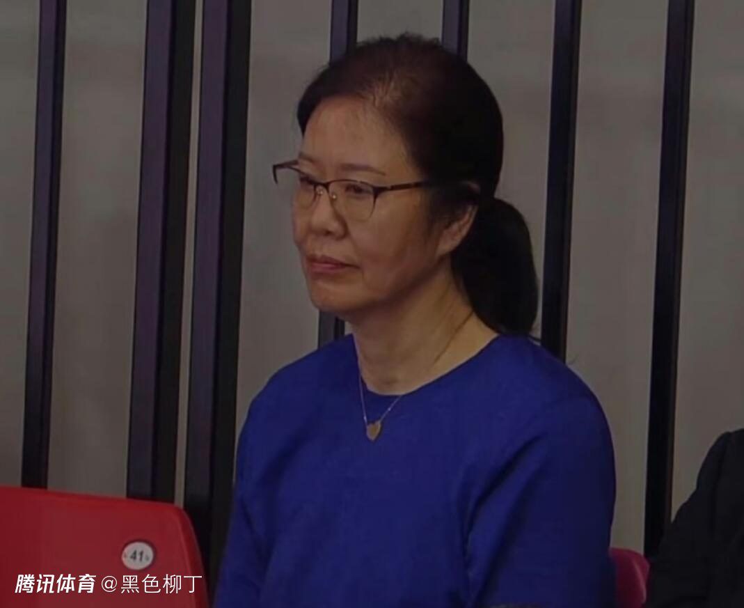 亚洲欧美另类在线视频
