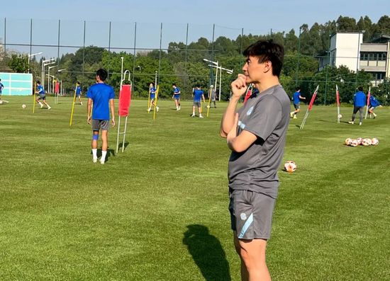 亚洲首页在线观看