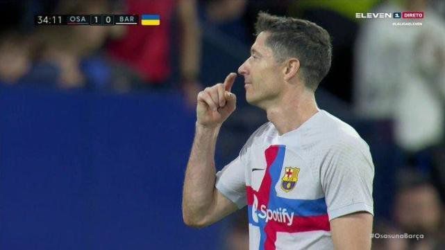 吊侵犯の奶水授乳羞羞漫画